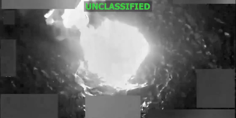 Pentagon ubio 6 u napadu na brod za koji se sumnja da krijumčari drogu na moru