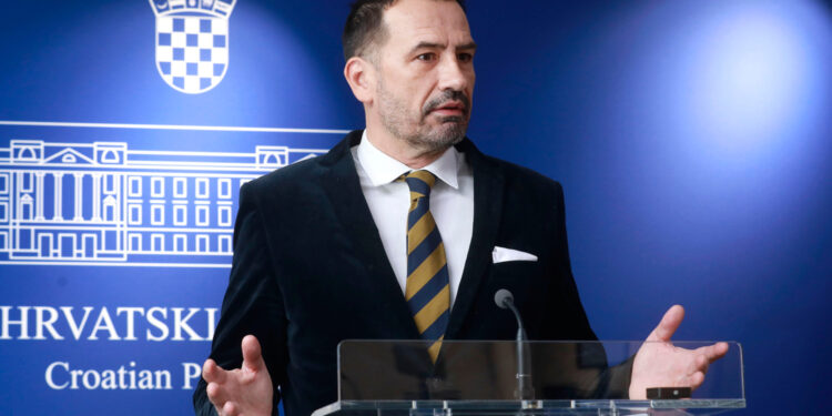Peternel: ‘Nedopustivo da Možemo! učionice pretvara u ideološki poligon’