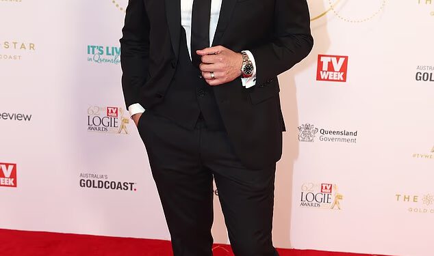 Pismo otrovne olovke protiv stručnjaka MAFS-a Johna Aikena prisiljava čuvara da odgovori nakon što su zvijezde godinama govorile istu stvar: IZNUTRA POŠTE