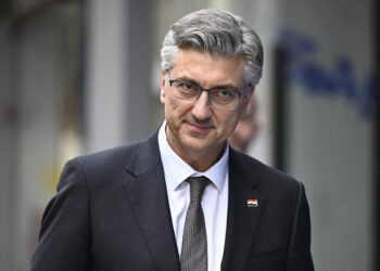 Plenković bez dlake na jeziku o naoružavanju Srbije: ‘To nisu obrambene rakete, zna se za što služe’