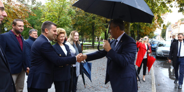 Plenković je opet savršeno odigrao ‘igru prijestolja’: Insajderi nam otkrili kako je zapaprio partnerima