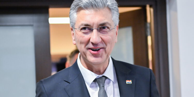 Plenković slavi, poslao snažnu poruku iz Bruxellesa: ‘Štitimo interese Hrvata i jačamo položaj’