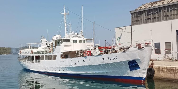 Poduzetnik s Lošinja zainteresiran za kupnju “Tijata”