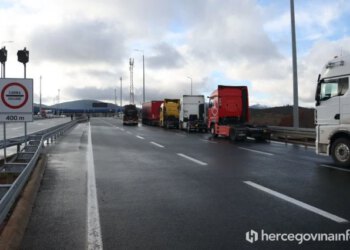 Poslodavci: ‘Svi radnici izlaze na ulice ako se ne riješi problem vozača’