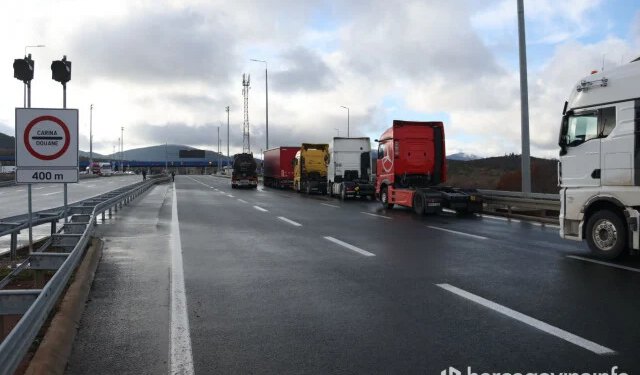 Poslodavci: ‘Svi radnici izlaze na ulice ako se ne riješi problem vozača’