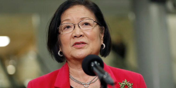 Post senatorice Mazie Hirono ‘No Kings’ se protivi jer republikanci uzvraćaju