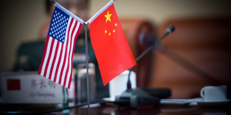 Rat protiv Irana je dodatni test za odnose SAD-a i Kine