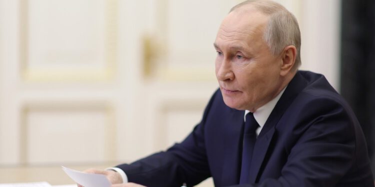 Rusija bi mogla odmah prekinuti isporuku plina EU – Putin – RT Rusija i bivši Sovjetski Savez