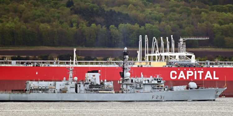 Rusija osudila plan Ujedinjenog Kraljevstva da zaplijeni tankere za koje se sumnja da prevoze njezinu naftu — RT Rusija i bivši Sovjetski Savez