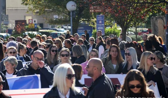 Sindikat SKB Mostar prihvatio ugovor, završava se štrajk zdravstvenih radnika u HNŽ-u