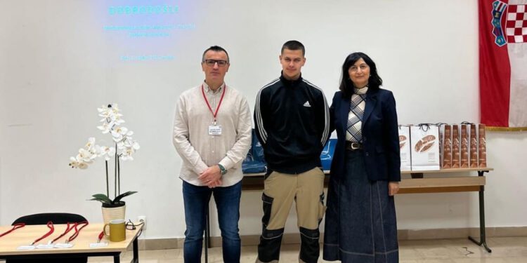 Sinj bio domaćin natjecanja iz električnih instalacija: Učenik TŠ Ruđera Boškovića treći u jakoj konkurenciji