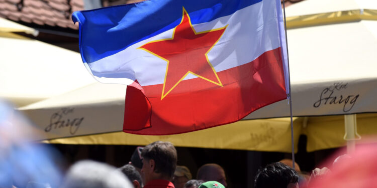 Širi se karta Jugoslavije i Irana, neki će dva puta trljati oči kad je vide