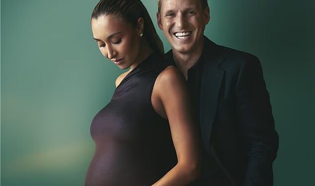 ‘Slomila sam se gotovo svaki dan’, kaže Sophie Habboo dok otkriva eksplozivne svađe s Jamiejem Laingom nakon rođenja Ziggyja – i okrutno trolanje koje je primila jer joj se tijelo ‘oporavilo’ nakon trudnoće