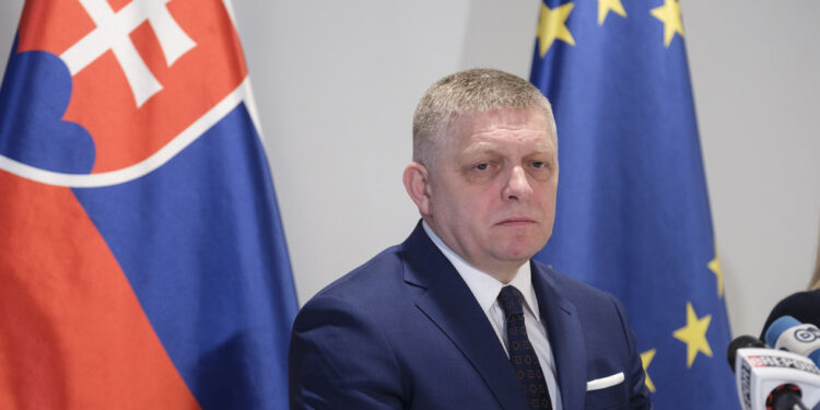 Slovačka prijeti da će blokirati sankcije EU Rusiji zbog naftnog raskola s Kijevom — RT World News