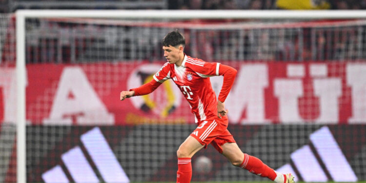 Sportske novosti – 16-godišnji Hrvat ispisao povijest Lige prvaka! HNS još nije osigurao njegov ‘potpis’ za Vatrene