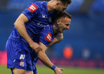 Sportske novosti – Bila bi to katastrofa za Dinamo! Kovačević jednom čovjeku može dati podršku nježnim ‘šamaranjem’