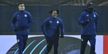 Sportske novosti – Dinamovac ima elitne mogućnosti, ali vrijedi li zaista te silne milijune? ‘Ja ću malo stati na loptu’