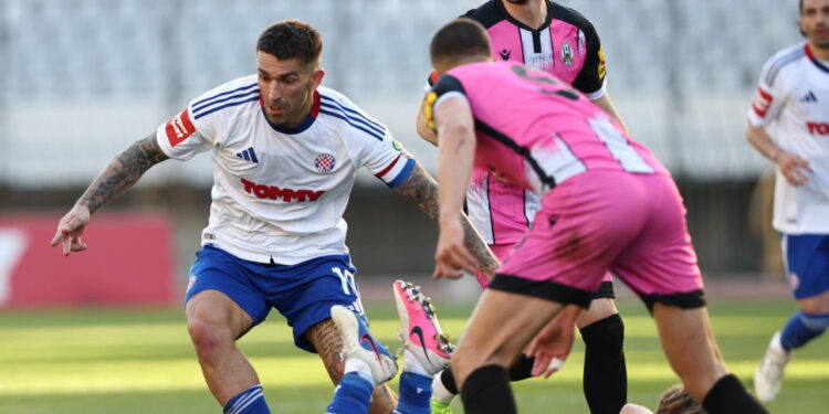 Sportske novosti – Dominantnom partijom zasjenio i jubilej Livaje, a jedan igrač na Poljudu je bio na sto muka