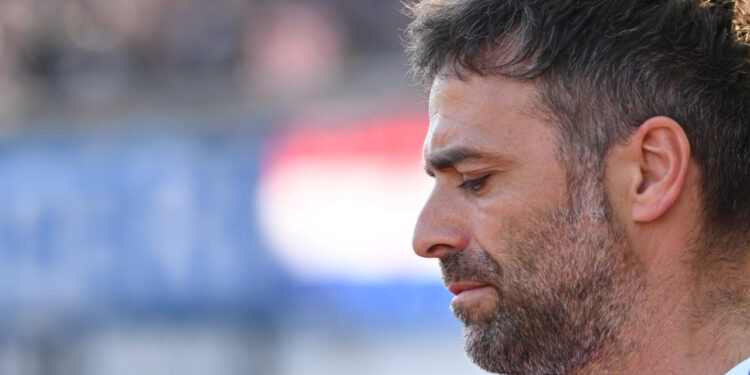 Sportske novosti – Garcia nije prepoznao Hajdukov puls, ‘preživljava’ na ugovoru i alibijima. Postao je gubitnik!