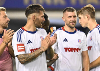 Sportske novosti – Garcia vjeruje Livaji i Rebiću, umjesto suspendiranog Šarlije u vatru šalje mladog dragulja