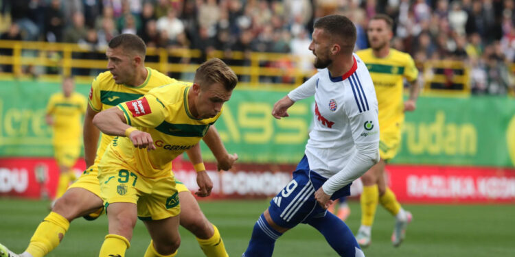 Sportske novosti – HNS objavio raspored utakmica u Velikom tjednu, Istra i Hajduk u posebnom terminu