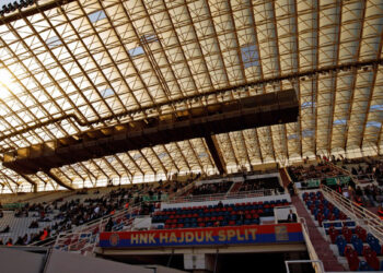 Sportske novosti – Hajduk: ‘Od Vlade smo za Poljud dosad dobili 300 tisuća €. Ne skrivamo odluku o stanju krova’