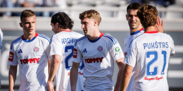 Sportske novosti – Kreće potpuna rekonstrukcija Hajduka! Evo kako izgleda prvih 11 bez Livaje i još dvije zvijezde