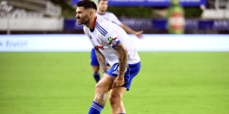 Sportske novosti – Livaja otvorio ‘Pandorinu kutiju’: Što se događa s Hajdukovim trojcem? Od njih ni traga ni glasa