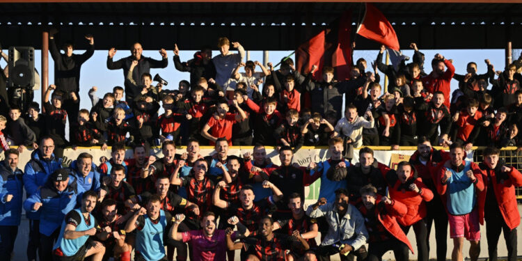 Sportske novosti – ‘Nas 99 posto navija za Dinamo, ovo je utakmica karijere! Imamo bauštelca, kipara, bankara…’