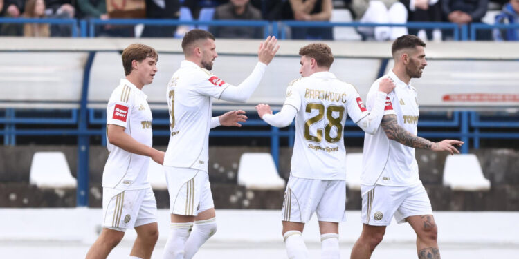 Sportske novosti – Navijače Hajduka sada još više bole Varaždin i Rijeka, a potez Uprave Vukovara bio je ravan