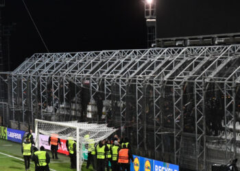 Sportske novosti – Navijači Strasbourga u kavezu na Rujevici