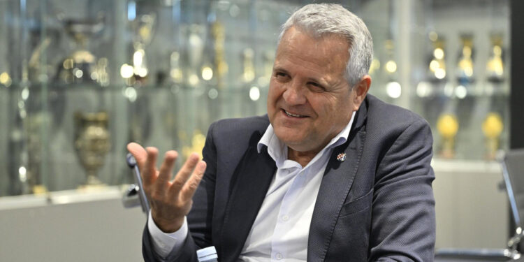 Sportske novosti – Njegova reforma Dinamo košta 25 tisuća eura mjesečno, a nisu prvi ni u jednom uzrastu