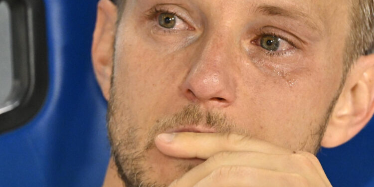 Sportske novosti – Rakitić povukao veliki potez koji bi malo tko napravio: Odrekao se plaće i odlučio ostati u Hajduku uz ovaj uvjet!