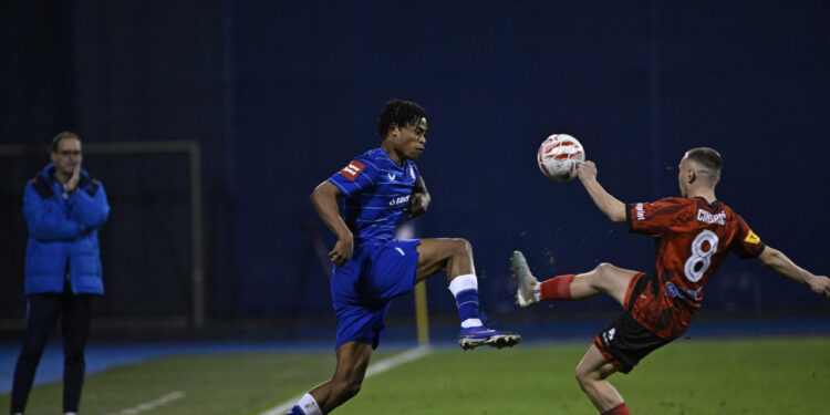 Sportske novosti – U Maksimiru se zakotraljala zanimljiva priča! Jedan igrač zapalio navijače, zavoljela ga i svlačionica