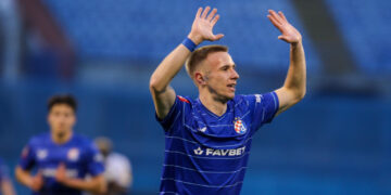 Sportske novosti – Uefa bez milosti, Dinamo opasno dobio po džepu, a evo koliko je šamarčina koštala Stojkovića!