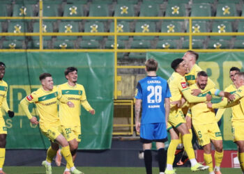 Sportske novosti – VIDEO: Jedan od najbizarnijih golova u povijesti HNL-a donio pobjedu Istri! Lopta nije ni išla u gol