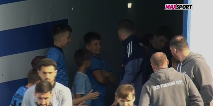 Sportske novosti – VIDEO Komična scena u tunelu: Pogledajte što je doživio iskusni hajdukovac i bivši Vatreni