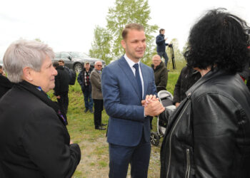 Stanivuković napravio novi šou na granici: Priznao što radi u našoj Lici