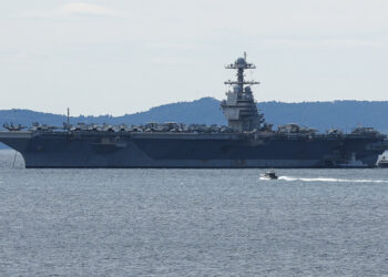 Što nije u redu s najnaprednijim američkim prijevoznikom? — RT Svjetske vijesti