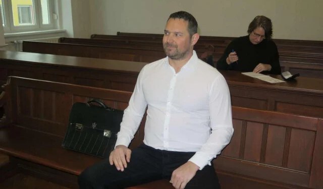 Sud BiH presudio protiv OSA-e, maloljetnom sinu slovenskog poduzetnika Roka Snežića 16.000 KM odštete