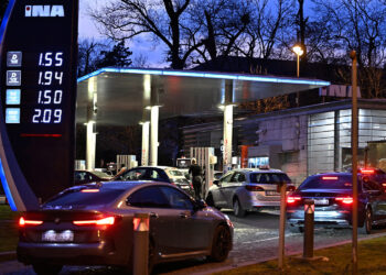 Susjed Irana gura Ameriku u nastavak rata, INA otkrila koliko goriva imamo