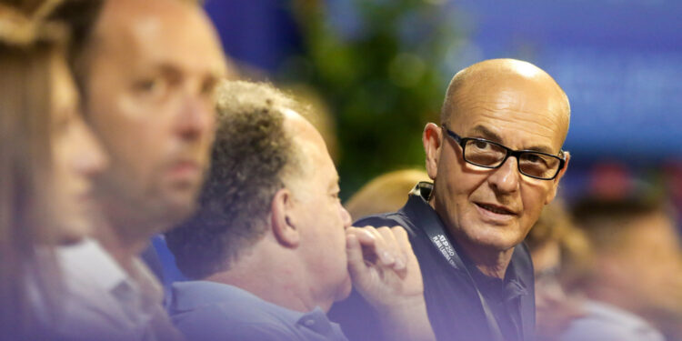 Teško da ste za njega ikada čuli: Ovaj član Partije ima deset oranica i štednju od 118.000 eura