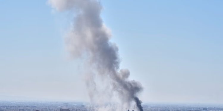 Tri pripadnika američke vojske ubijena su, a pet teško ranjena u napadu na Iran