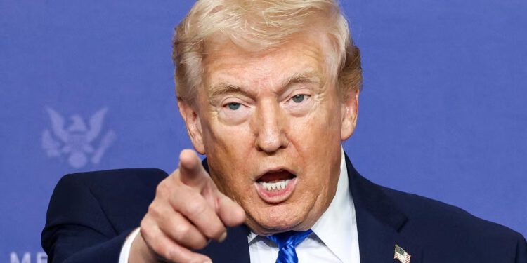 Trump poziva republikance da tijekom Uskrsa rade na usvajanju zakona o glasovanju ‘za Isusa’