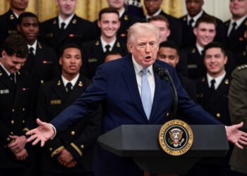 Trump tvrdi da mu je doktor rekao da bi mogao doživjeti 200 godina – ako se odrekne nezdrave hrane