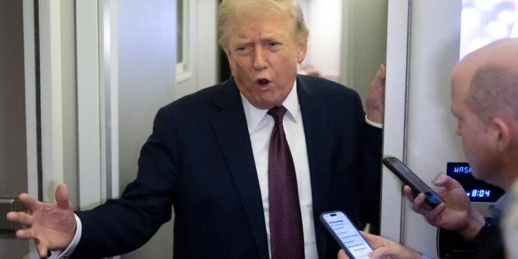 Trump upozorava NATO na ‘vrlo lošu’ budućnost oko obrane Hormuškog tjesnaca