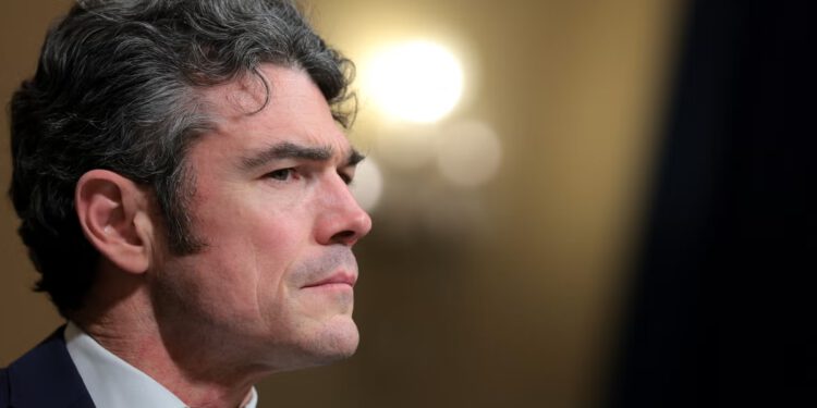 Trumpov bivši šef protuterorističke službe Joe Kent uzvratio je zbog istrage FBI-a o curenju informacija u intervjuu s Megyn Kelly: ‘Nisam učinio ništa loše’