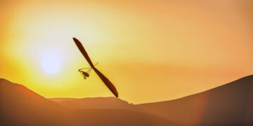 Ukrajinski izbjegavač gaziranja bježi iz planine u avionu (SLIKE) — RT World News