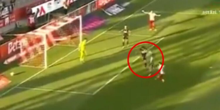 Uzvrat u lice i lopta u mreži: autogol je smiješan