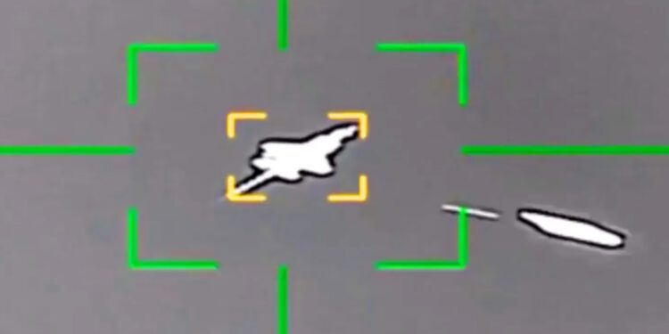 Velika prekretnica: Iran sa ‘sravnjenom’ obranom pogodio najmoćniji američki avion F-35